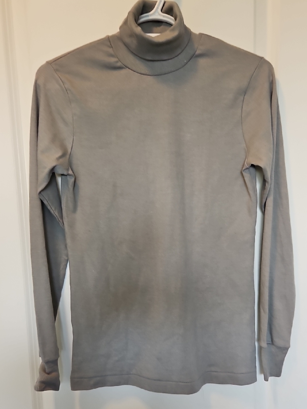 Vintage Long Sleeve Turtleneck Sweater - Light Grey - M